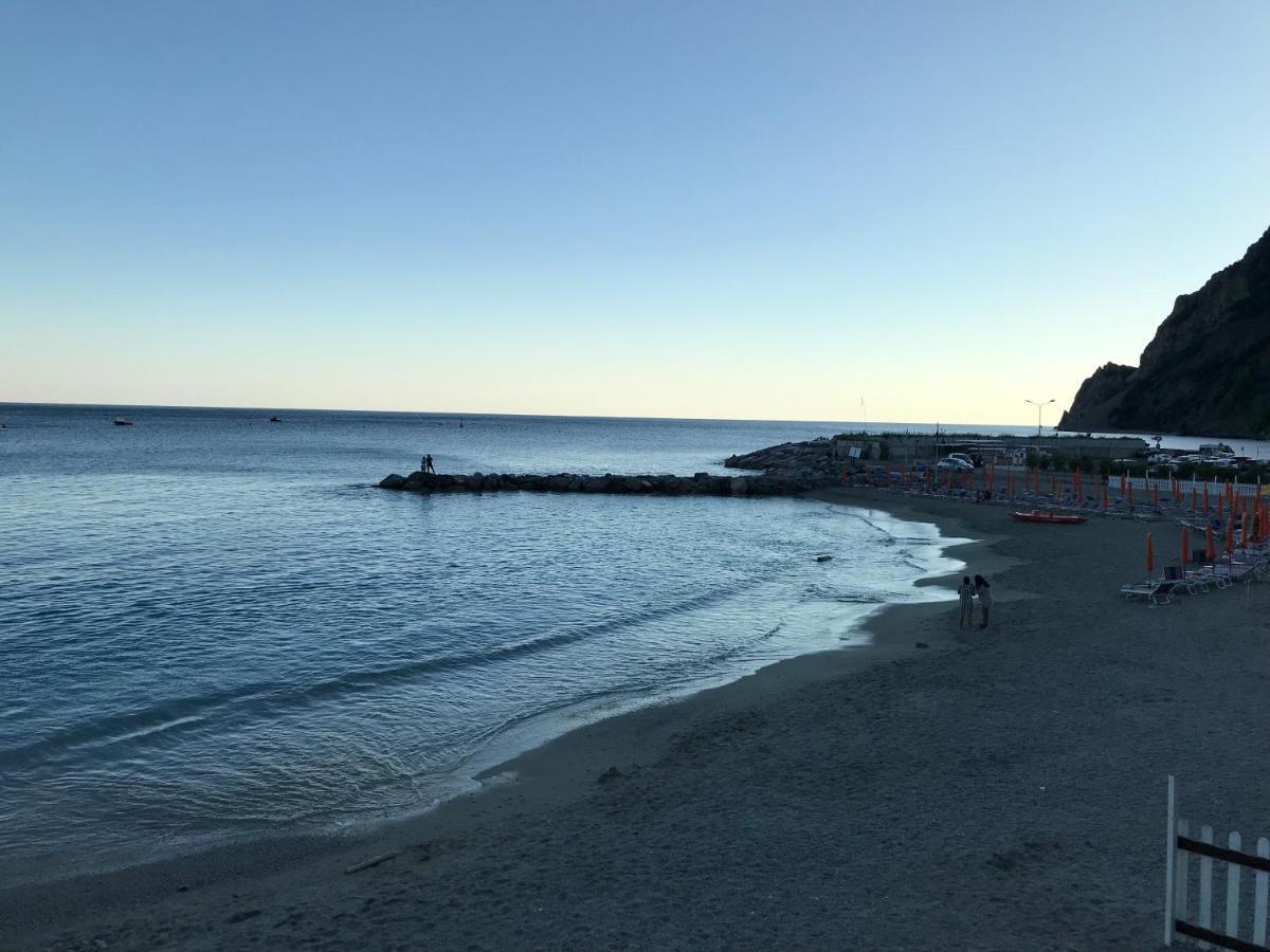 מונטרוסו אל מארה Ca Lea Beach House מראה חיצוני תמונה